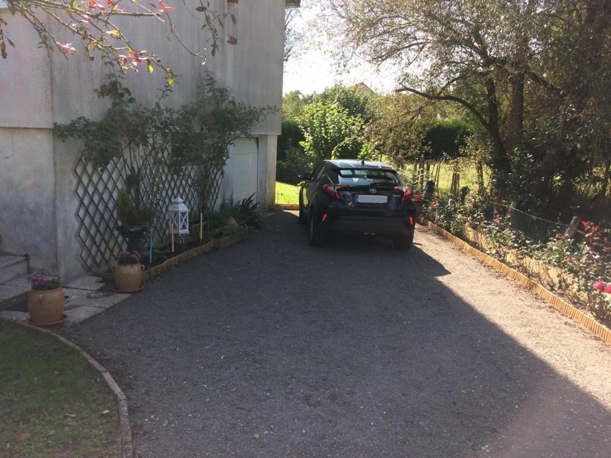 Clos Du Bourg Bed and Breakfast Saint-Cyr-en-Val Esterno foto